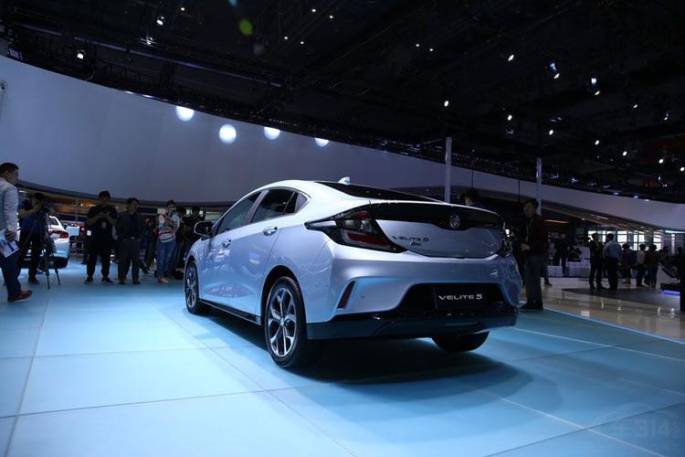 Velite5:年轻时尚的豪华跑车