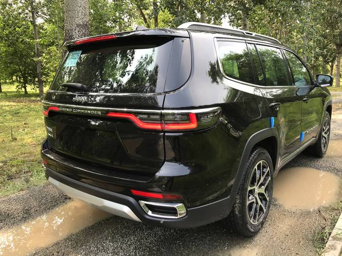 jeep大指挥官2022?jeep大指挥官2022款落地价