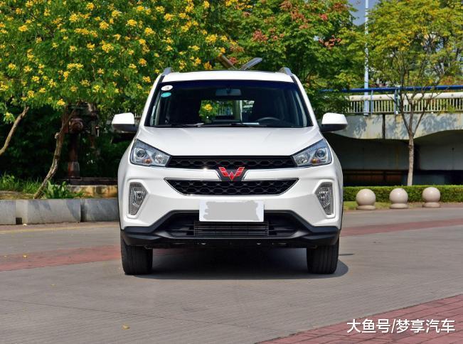 五菱宏光suv7座(7座SUV相对于五菱宏光有哪些优势)