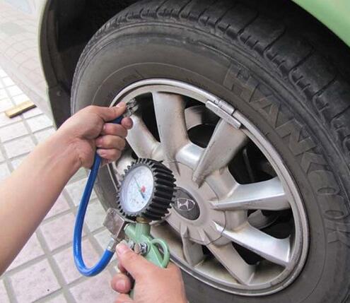 为什么车辆轮胎充氮气，轮胎充氮气后果严重