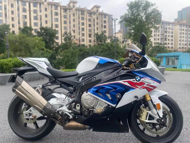 宝马s1000rr，宝马s1000rr属于什么类型