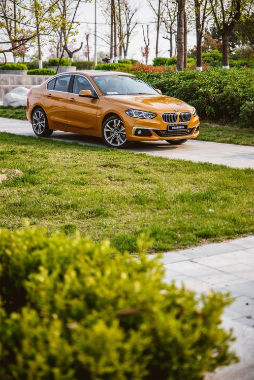 BMW1系列：奢华与激情的完美结合