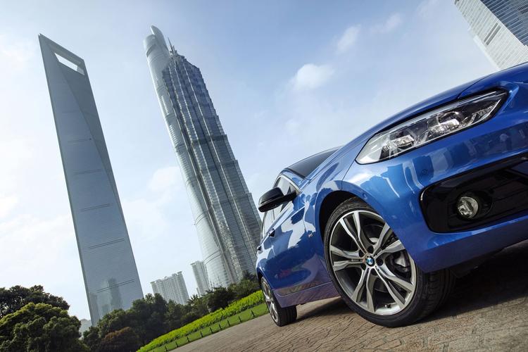 BMW1系列：奢华与激情的完美结合