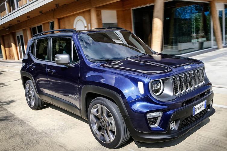 汽车jeep车最新款价格？吉普自由侠2023款落地价