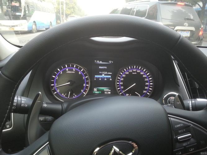 q50s3.7油耗(英菲尼迪q503.7油耗)