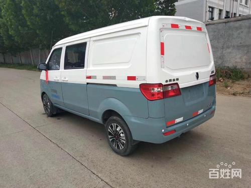 货运面包车大全价格?封闭式货运面包车费用