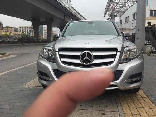 奔驰glk300价格 GlK300奔驰一年用车费用要多少