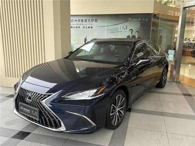 雷克萨斯es350豪华版,雷克萨斯es350h油电混合报价