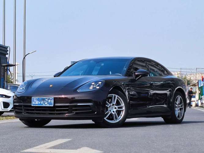 panamera报价？Panamera、Mecan、Cayenne、911、718你喜欢哪个呢（不考虑价格）