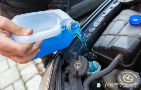 为什么车开空调能闻到冷却液的味道，汽车有防冻液蒸发的味道
