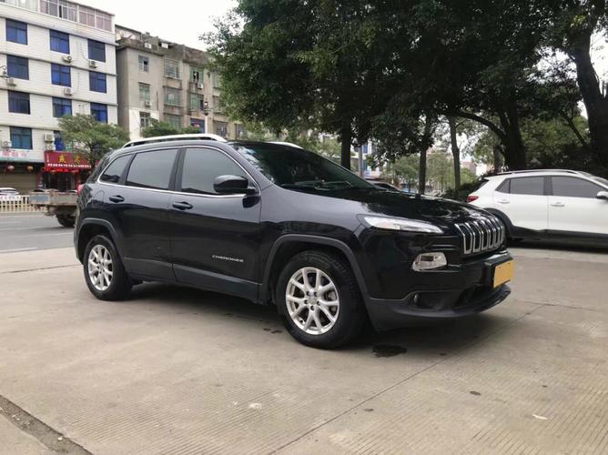 jeep自由光降价15万？自由光停售了吗