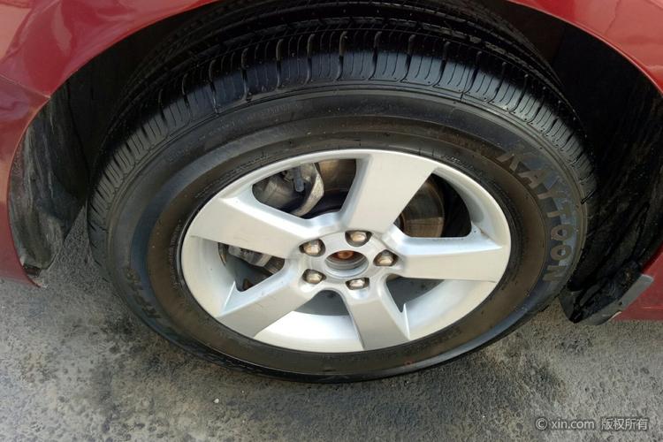 科鲁兹轮胎什么型号 雪佛兰科鲁兹轮胎什么型号