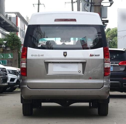9座新能源面包车 华晨金杯新能源面包车9座质量怎么样
