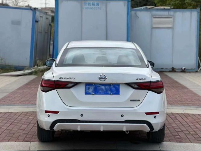 尼桑轩逸自动挡报价及 轩逸2020款自动挡多少钱