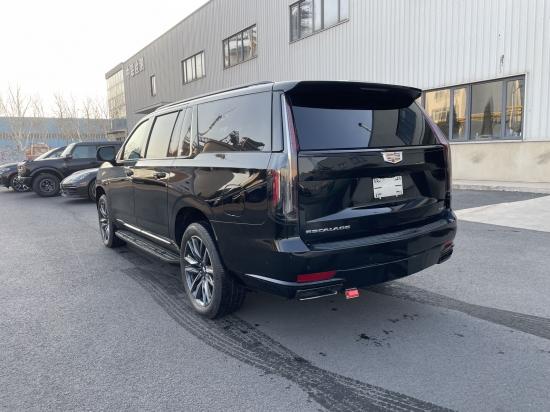 2023款美规凯雷德:搭3.0T V6柴油机+10AT!