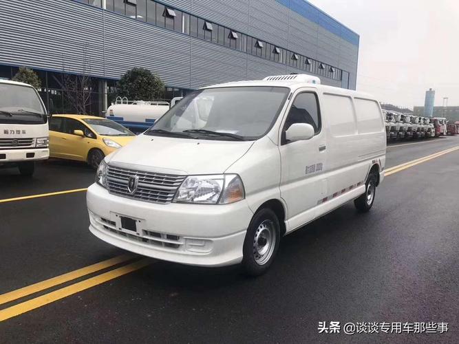 金杯新快运多少钱 金杯新快运油耗多少钱一公里