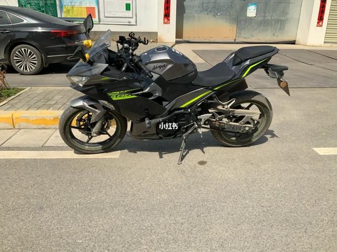 ninja400 怎么购买川崎Ninja400整车下来+装备落地大概要多少钱