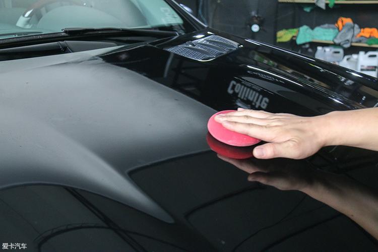 汽车怎样打蜡方法 汽车打蜡的正确方法是什么