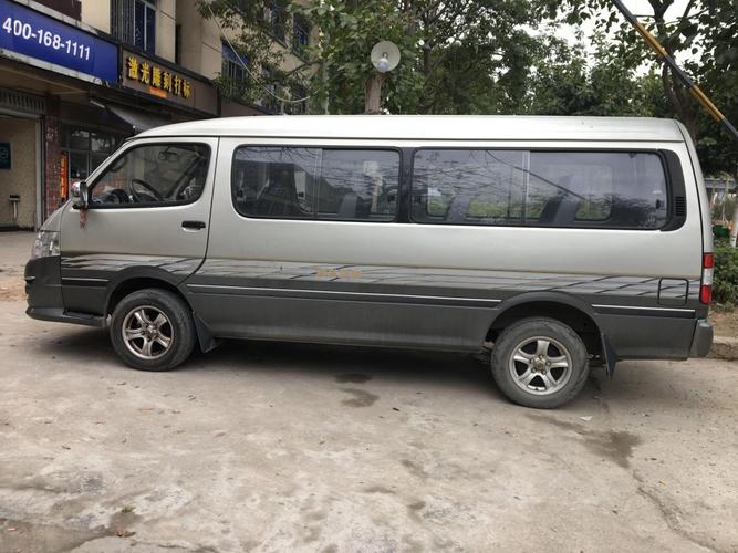 厦门金龙面包车6座 请问厦门金龙的金旅海狮车型加长版