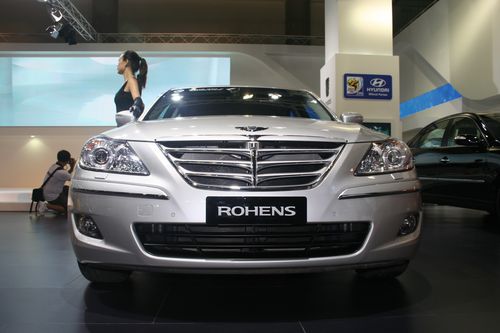 劳恩斯rohens跑车(rohens是什么车标)