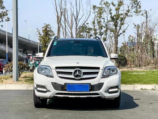 glk260奔驰新报价(奔驰glk260什么价位)