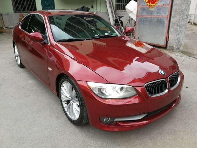 2012款宝马335i(宝马335i的车型参数)