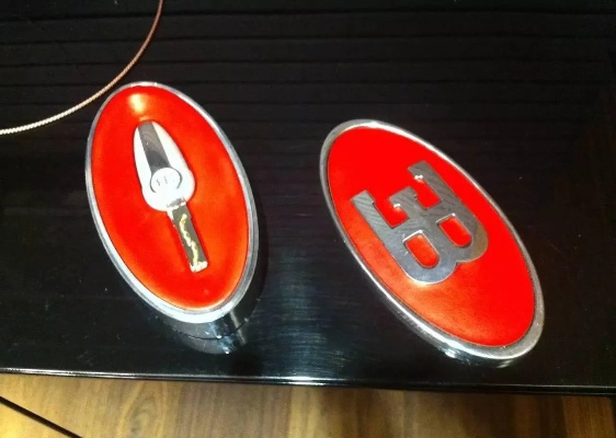 红钥匙的汽车品牌（红钥匙的汽车品牌叫什么）