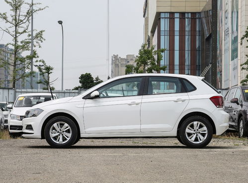 10万以内的白色汽车品牌（白色10万左右车）
