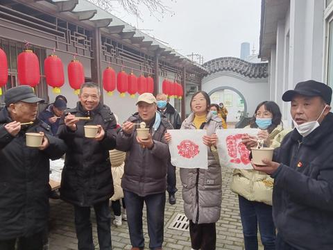 各位大佬来猜汽车品牌（猜汽车品牌灯谜）
