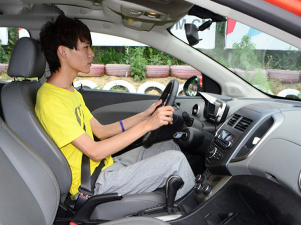 商用儿童汽车,让驾驶更轻松,让旅行更愉快