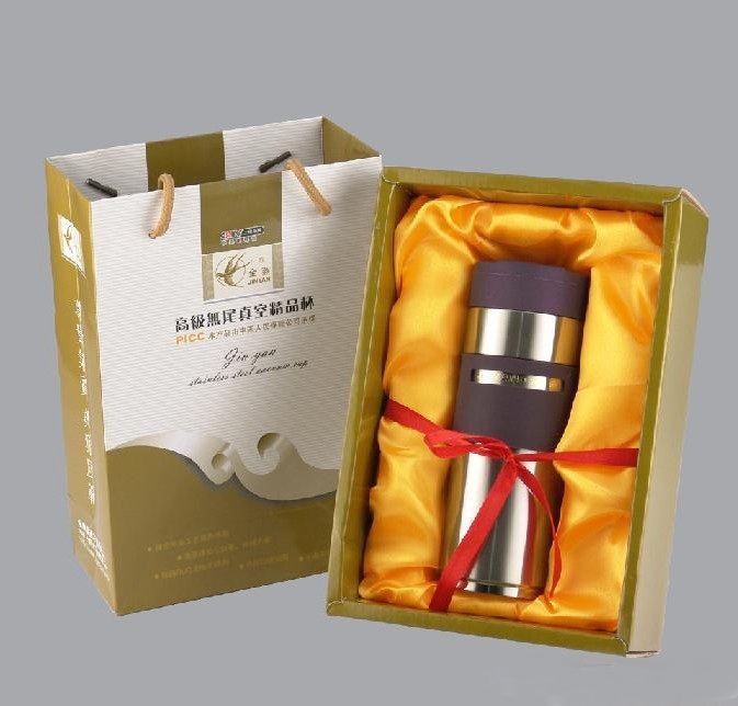 汽车品牌礼品杯，奢华与品质的完美结合