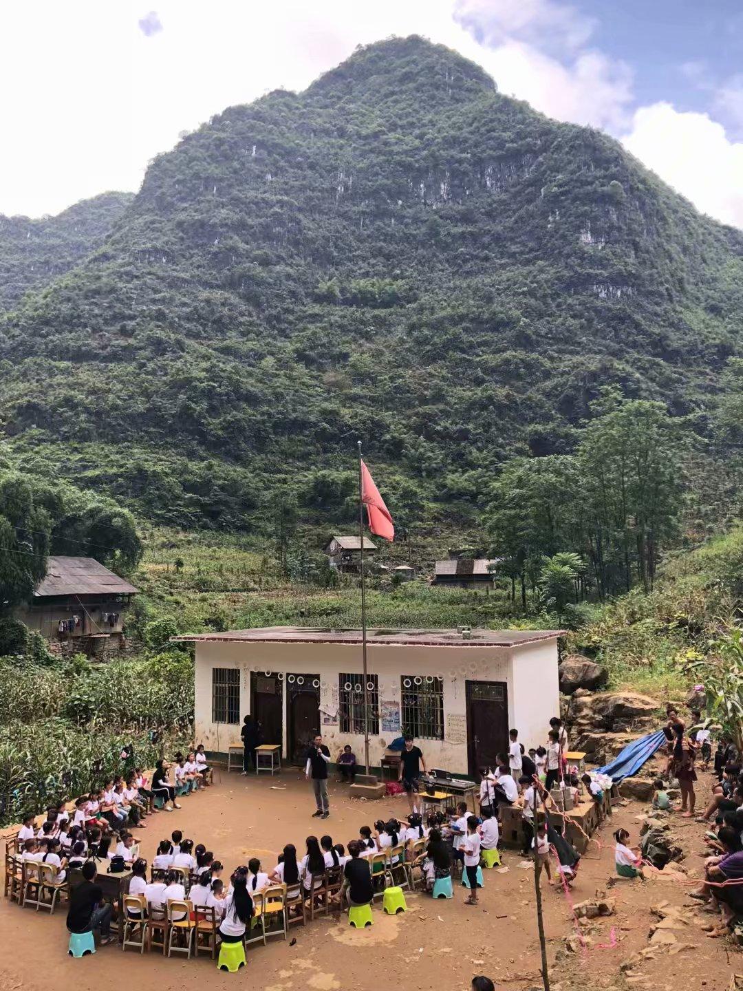 女人与汽车品牌大全，驾驭梦想，征服路途