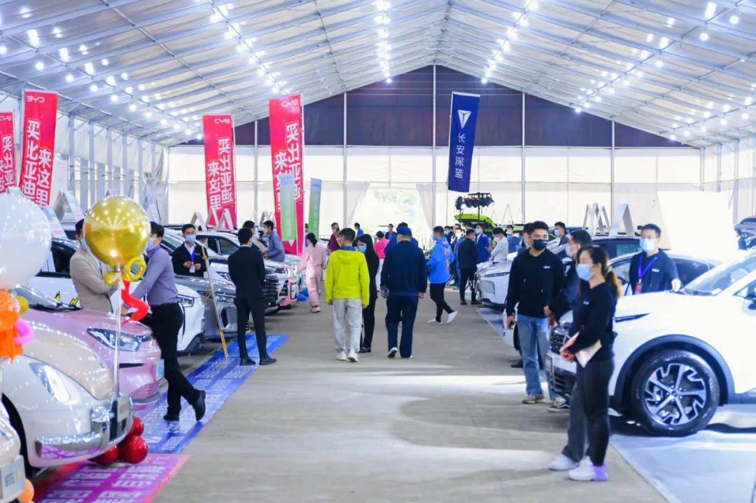 探索海南免税区，汽车品牌盛宴