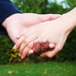 揭秘夫妻隐私，我能查看老婆的手机微信聊天记录吗？