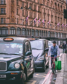 英国汽车品牌特色解析